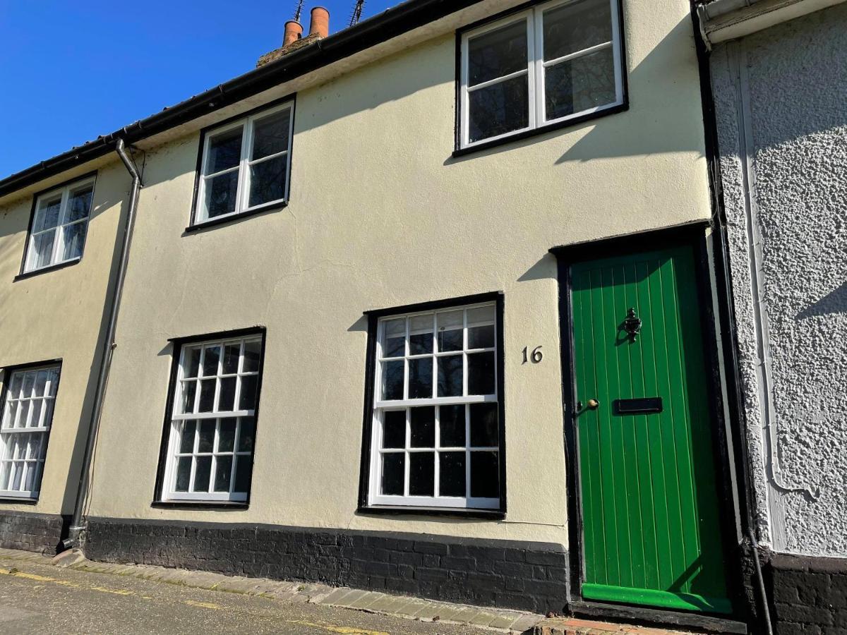 Charming Town Centre Character Cottage With Parking Stowmarket Zewnętrze zdjęcie